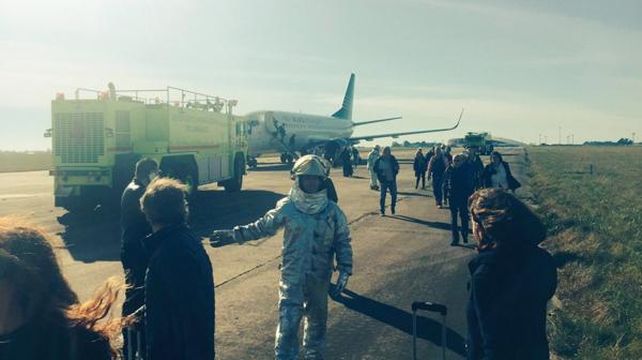 Insólito. El avión en Carrasco. El denunciante insistió varias veces con sus alertas; inclusive llamó al 911 de Argentina.