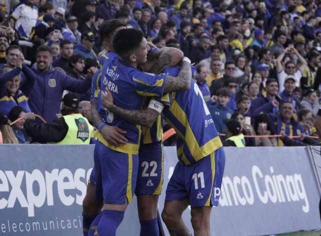Central recibirá a Racing en el Gigante de Arroyito desde las 18.45.