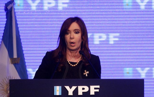 La expresidenta Cristina Kirchner reivindicó este viernes la estatización de YPF.
