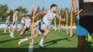 La Selección Argentina entrenó este lunes en Ezeiza.