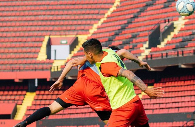 Colón: Domínguez y un ensayo informal con cambio de esquema