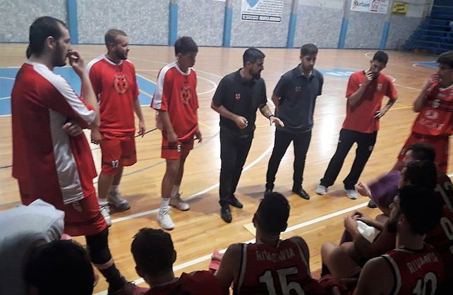 Rivadavia y GyE reciben a dos candidatos en Copa Santa Fe