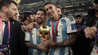 Lionel Messi y Ángel Di María, dos rosarinos que podrían tener su merecido homenaje en la ciudad.