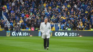 Miguel Russo camina el Gigante como DT de Central, en días lo hará como técnico del equipo rival.