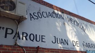 Barrio Roma: vecinos del Parque Garay denuncian que los ladrones les caminan por los techos