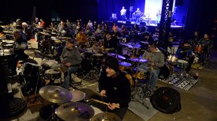 Este domingo 12, más de cincuenta bateristas tocarán en simultáneo como continuidad de los festejos de su día