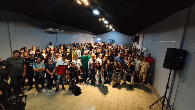 Los participantes valoraron positivamente la posibilidad de intercambiar experiencias y propuestas. El debate se organizó en comisiones de trabajo para abordar distintas problemáticas de la ciudad.&nbsp;