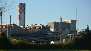 Tras la explosión e incendio en marzo del año pasado, y tras sucesivas clausuras, Atanor relocalizará sus operaciones de fabricación de agroquímicos.
