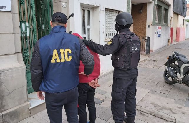 Detuvieron a un joven por el travesticidio de Adriana en Rincón