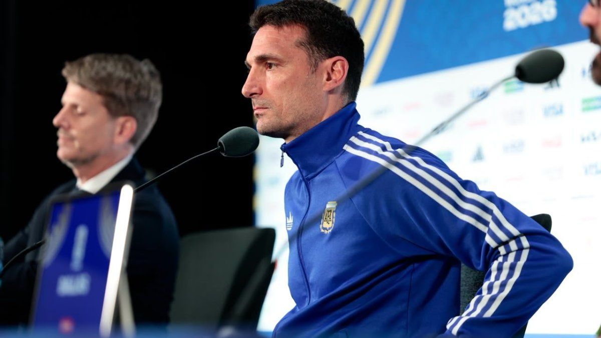 Scaloni criticó la pausa de hidratación y habló del partido ante Austria