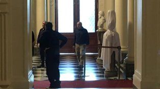 El gobierno de Milei homenajeará a Menem colocando su busto en la Casa Rosada