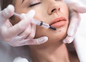Anmat prohibió un producto de belleza inyectable tras detectar un lote falsificado
