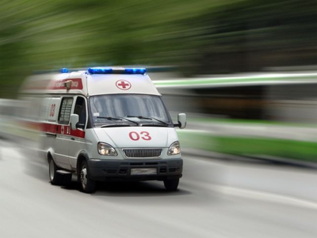 Investigan si una ambulancia no acudió a una emergencia porque estaban viendo el partido