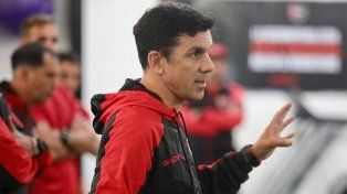 Larriera, el DT leproso.