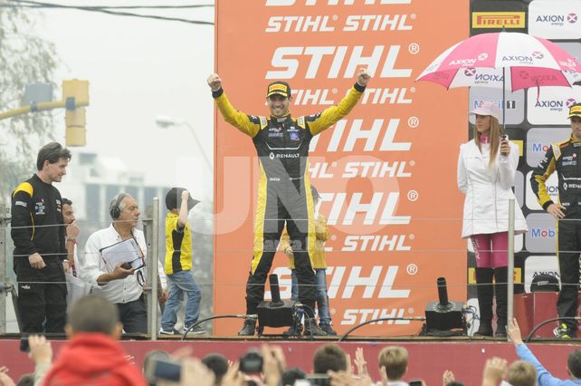 Las imágenes que dejó el Súper TC2000 en un domingo distinto