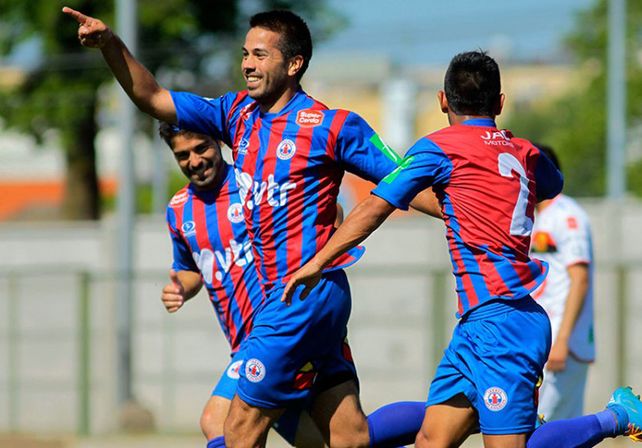 Aportó goles y sumó una nueva experiencia