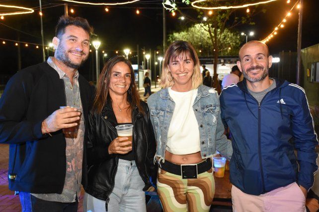 Punto Funes: inauguró un complejo gastronómico de foodtrucks