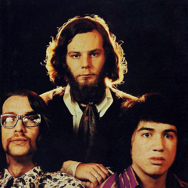 Manal, circa 1970, con Claudio Gabis, Javier Martínez y Alejandro Medina.