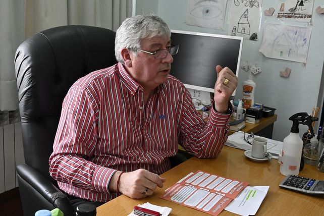 La iniciativa del intendente (foto) ya generó el rechazo de la Asociación de Propietarios de Taxis de Bariloche.