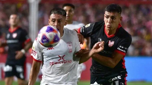Huracán e Instituto jugarán una final por la permanencia en Parque Patricios