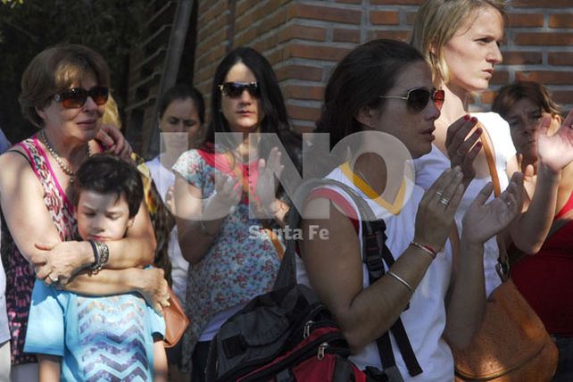 Un sentido y emotivo apoyo a Serena Martínez y su familia