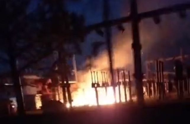 El fuego desatado en la planta ubicada en la ruta 6.&nbsp;