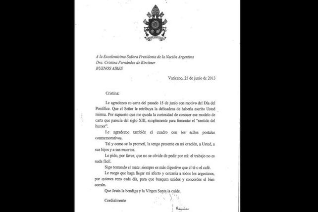 Francisco agradeció la carta de Cristina que fomentó el sentido del humor