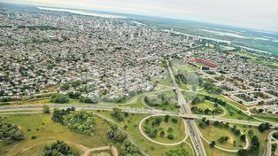 Tras el terraplén, se levantaron las primeras casas del sudoeste