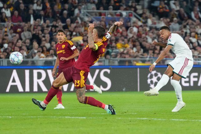 Mbappé le robó a Lionel Messi un récord en la Liga de Campeones