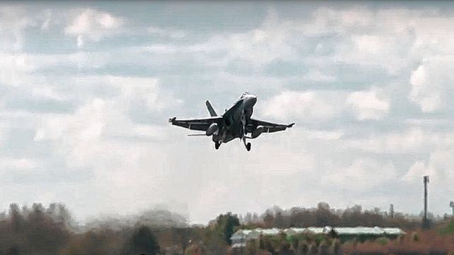 OTAN envía aviones a la frontera entre Rusia y Ucrania