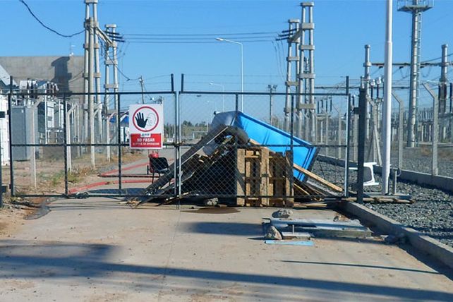 La Cámara de la Construcción sumó críticas a la toma de la usina