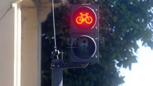 ¿Las bicicletas pueden circular por rutas o autovías?