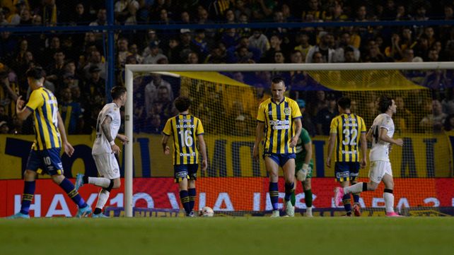 Tras el clásico y la goleada ante Arsenal, Central fue una sombra frente a Central Córdoba (SE) y lo pagó con derrota.
