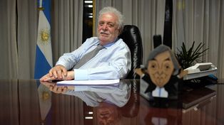 Video: escrachan a Ginés González García por las vacunas VIP