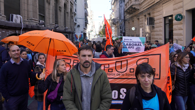 Foto de archivo. Los profesionales de la salud aglutinados en Siprus vuelven a la calle por reclamos salariales