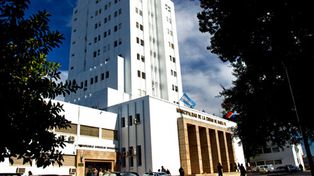 Los trabajadores municipales acordaron un aumento del 24%