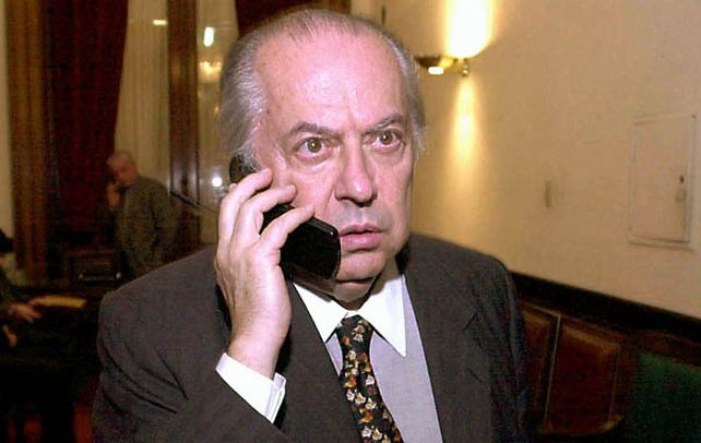 El ex ministro del Interior durante el menemismo, Carlos Corach, es investigado en la causa por el presunto cobro de sobornos por parte de la empresa Siemens.