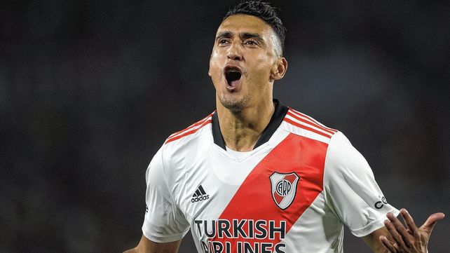 Matías Suárez abrió la cuenta para el triunfo de River como local.