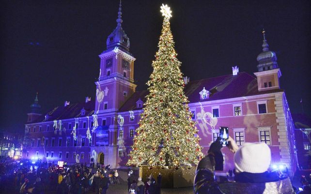 El mundo se ilumina esperando la Navidad