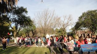 Alejandra: un pueblo con menos de 5.000 habitantes, jaqueado por violentos delincuentes