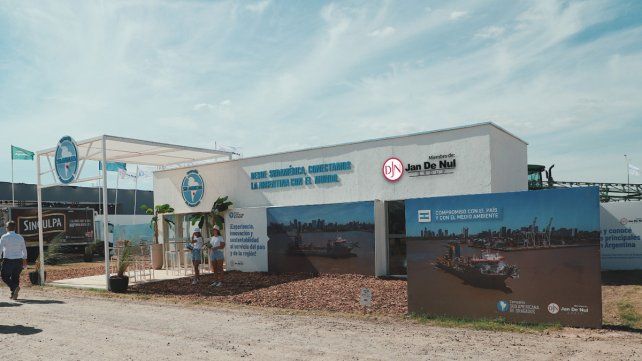 La Compañía Sud Americana de Dragados, filial local de Jan De Nul Group, en Expoagro 2023