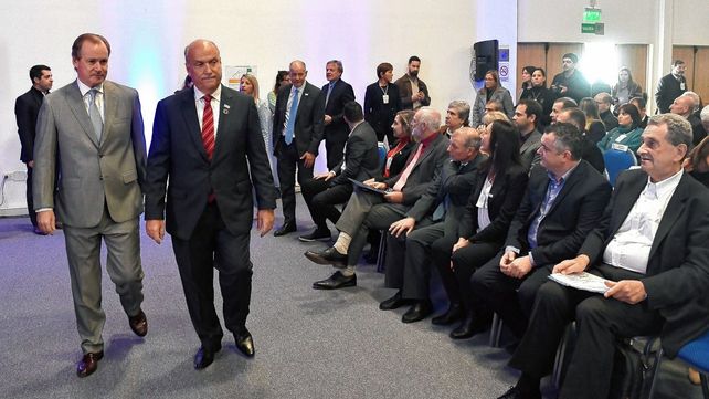 Lanzarán un programa para crear más empleo industrial