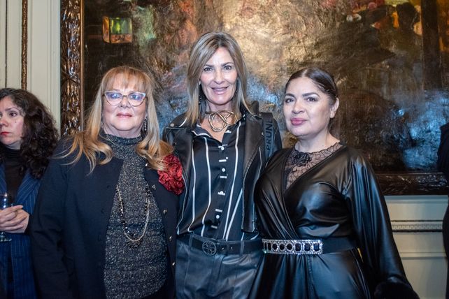 Claudia Silvestrini, Silvana Gentini y Daniela Guerrero