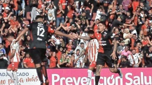 Unión y Colón juegan el clásico en Santa Fe con Facundo Tello como árbitro
