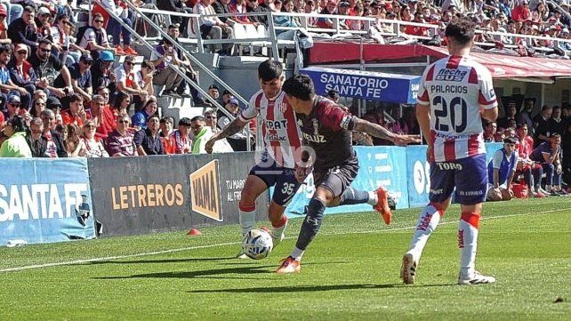 El minuto a minuto del partido entre Unión y Huracán El minuto a minuto del partido entre Unión y Huracán