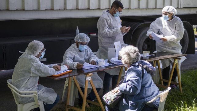 El total de infectados por coronavirus en todo el país asciende a 883.882.