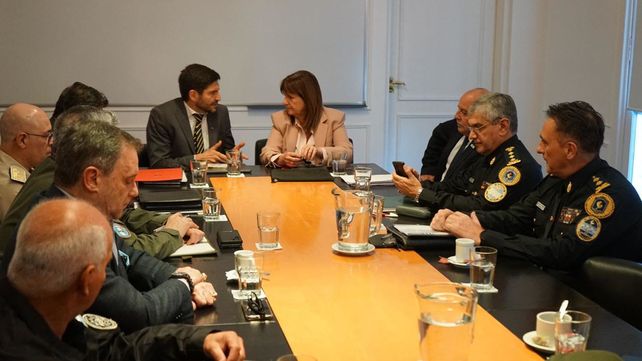 Pullaro: Los violentos no son víctimas y les va a caer todo el peso de la ley