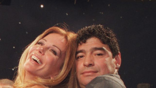 La Alfano reapareció y no dudó en mandar al frente a Maradona