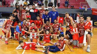 Unión se dio un gustazo ante Regatas Corrientes y dio otro paso rumbo a los playoffs