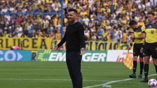 Carlos Tevez seguirá trabajando con el plantel de Central una vez que finalice el torneo con Colón.